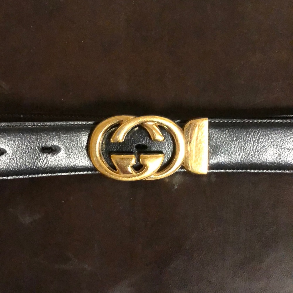 100% Authentic Gucci Blk and Brwn Reversible Belt